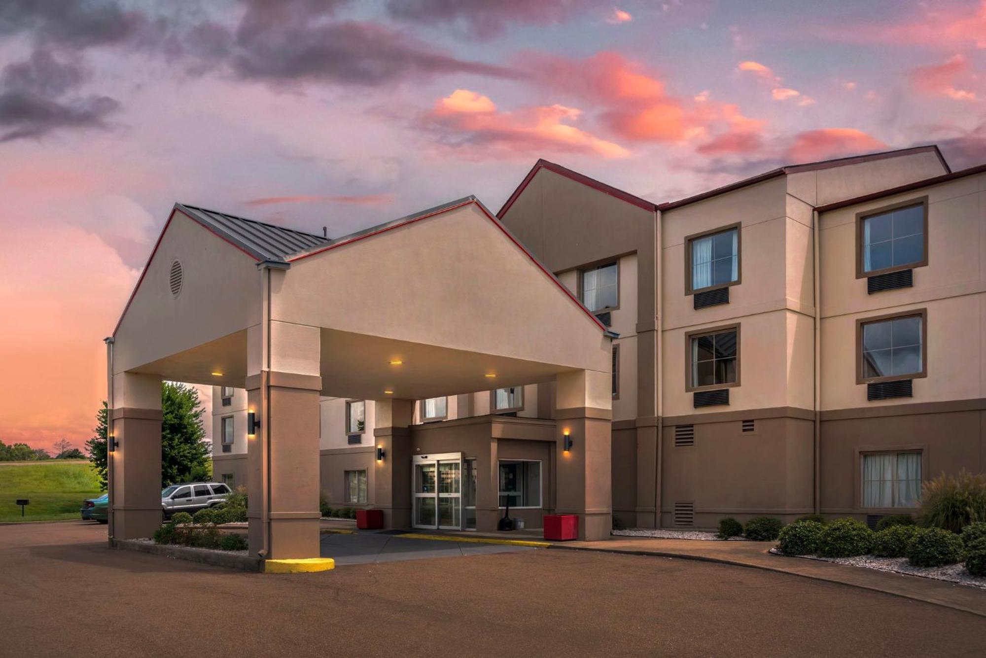 Red Roof Inn & Suites Vicksburg Zewnętrze zdjęcie